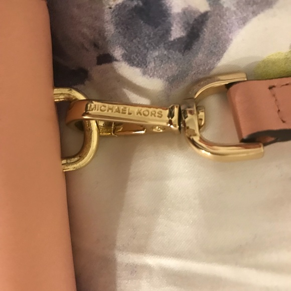 sold - Picture 1 of 3